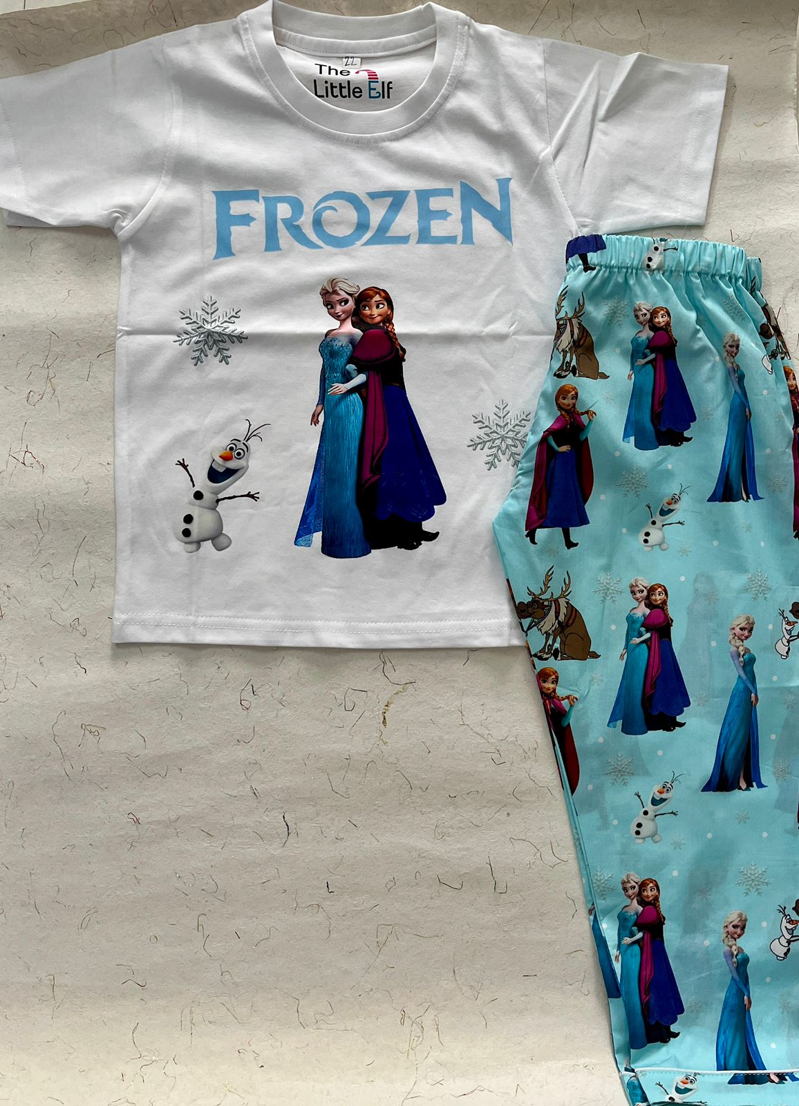 Frozen print t-shirt pyjama set